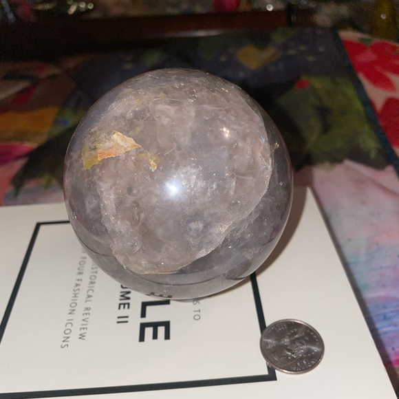 Blue rose quartz sphere - Picture 15 of 15